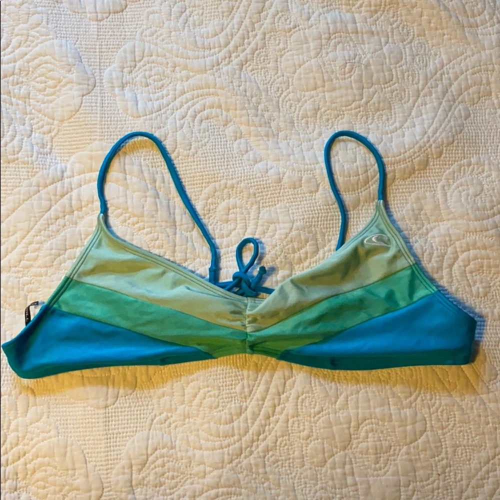 O’Neill bikini top
